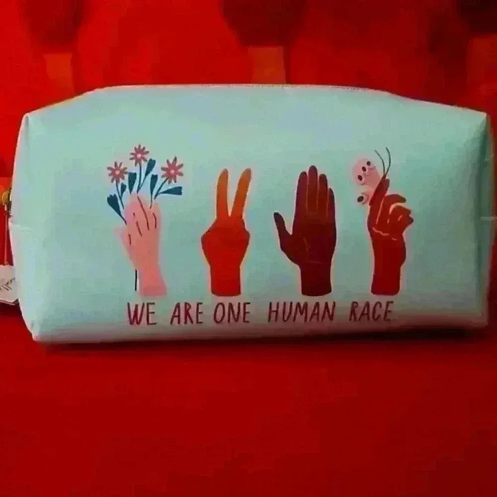 Danielle Creations Makeup tote